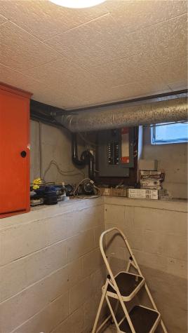 218 Arlington Avenue Township Of But Nw PA 16001
