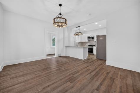 1427 Duss Avenue Ambridge PA 15003