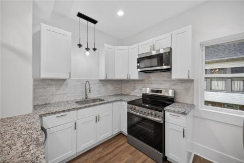 1427 Duss Avenue Ambridge PA 15003