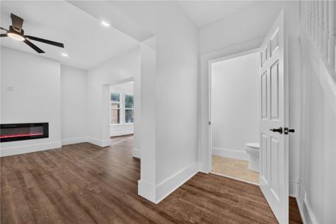 1427 Duss Avenue Ambridge PA 15003