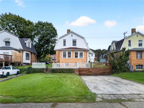 1427 Duss Avenue Ambridge PA 15003