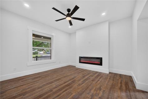 1427 Duss Avenue Ambridge PA 15003