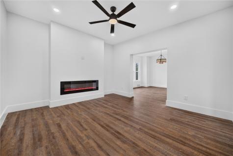 1427 Duss Avenue Ambridge PA 15003