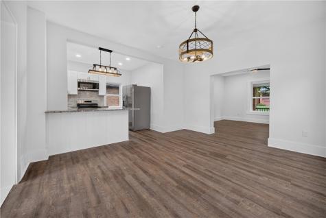 1427 Duss Avenue Ambridge PA 15003
