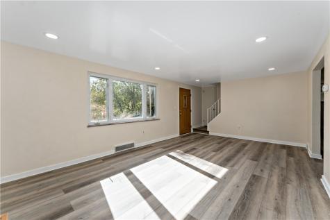 859 Corbett Drive Castle Shannon PA 15234