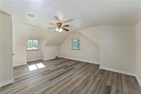 859 Corbett Drive Castle Shannon PA 15234