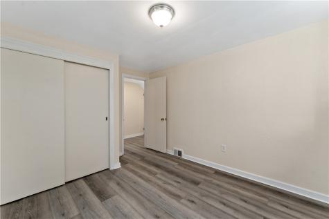 859 Corbett Drive Castle Shannon PA 15234