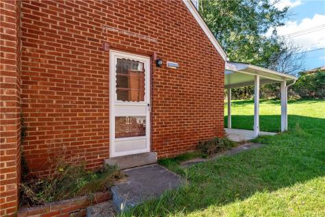 859 Corbett Drive Castle Shannon PA 15234