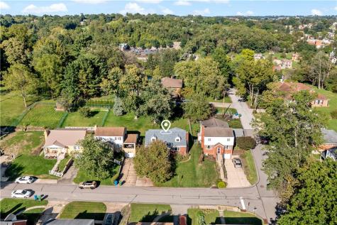 859 Corbett Drive Castle Shannon PA 15234