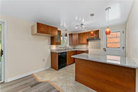 859 Corbett Drive Castle Shannon PA 15234