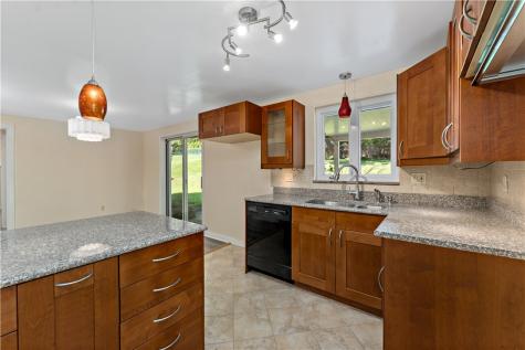 859 Corbett Drive Castle Shannon PA 15234