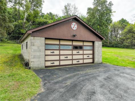 398 Moccasin Hollow Road Mt Pleasant Township PA 15666