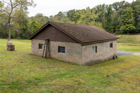 398 Moccasin Hollow Road Mt Pleasant Township PA 15666