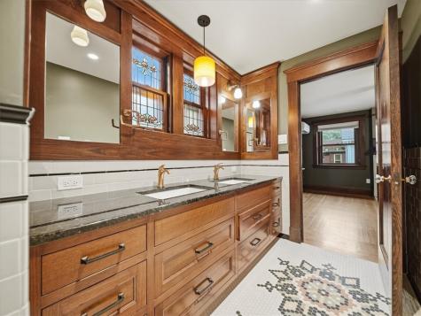 929 S Trenton Avenue Regent Square PA 15221