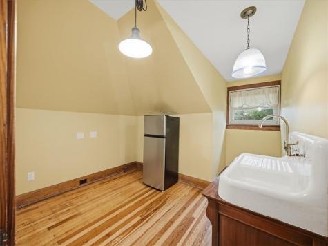 929 S Trenton Avenue Regent Square PA 15221