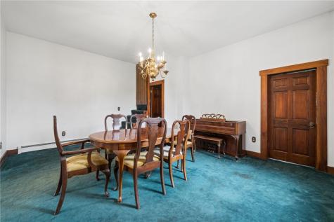 1925 S Main Street N Franklin Township PA 15301
