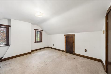 1925 S Main Street N Franklin Township PA 15301