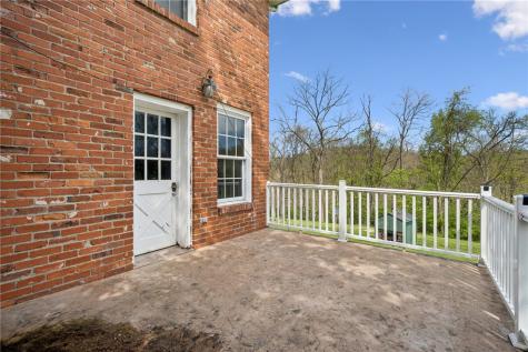 1925 S Main Street N Franklin Township PA 15301
