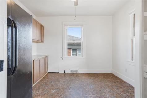 88 Vine Street Ambridge PA 15003