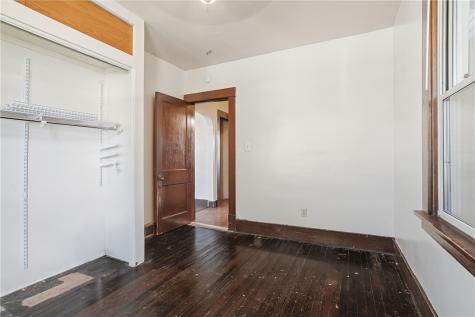88 Vine Street Ambridge PA 15003