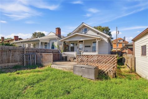 88 Vine Street Ambridge PA 15003
