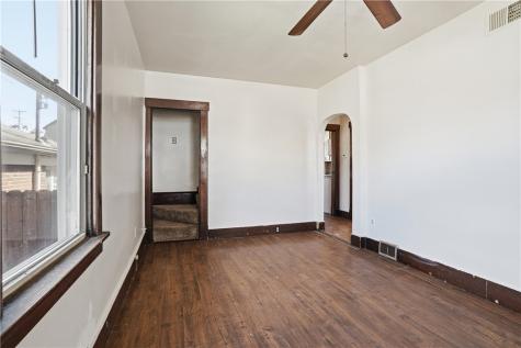 88 Vine Street Ambridge PA 15003