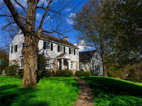 422 Summit Avenue Ligonier Boro PA 15658