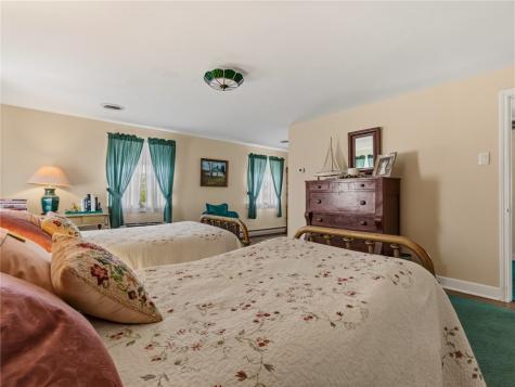 422 Summit Avenue Ligonier Boro PA 15658
