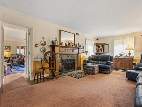422 Summit Avenue Ligonier Boro PA 15658