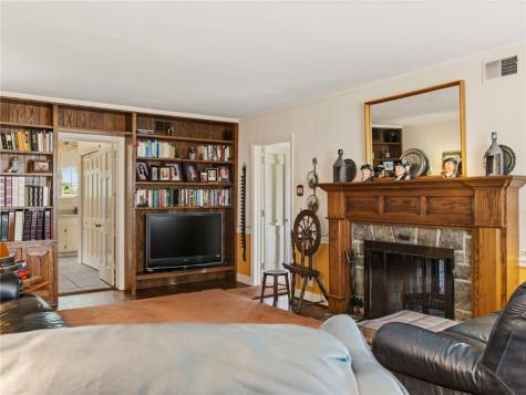 422 Summit Avenue Ligonier Boro PA 15658