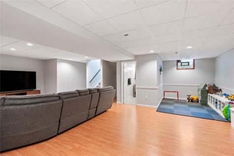 821 Ponderosa Drive Findlay Township PA 15126