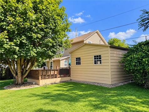 152 N Haft Street Houston PA 15342
