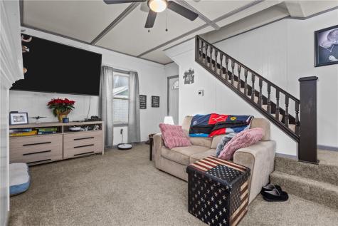 152 N Haft Street Houston PA 15342