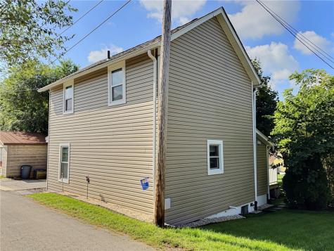 152 N Haft Street Houston PA 15342