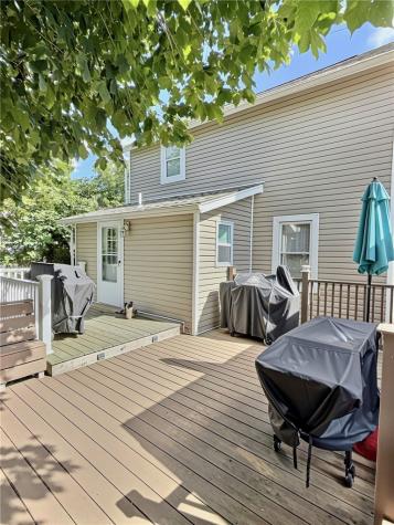 152 N Haft Street Houston PA 15342