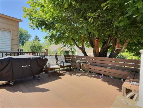 152 N Haft Street Houston PA 15342