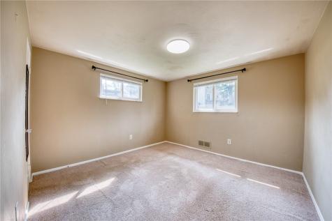 110 Clearfield Place Sheraden PA 15204