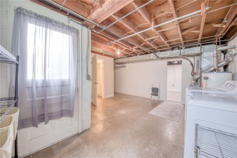 110 Clearfield Place Sheraden PA 15204
