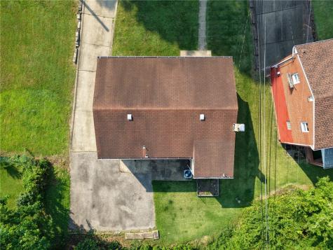 110 Clearfield Place Sheraden PA 15204