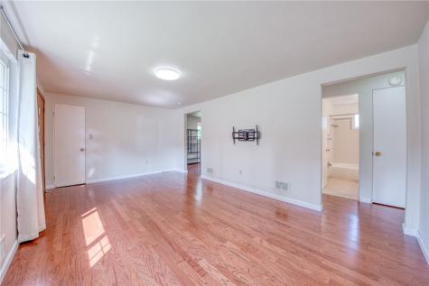 110 Clearfield Place Sheraden PA 15204