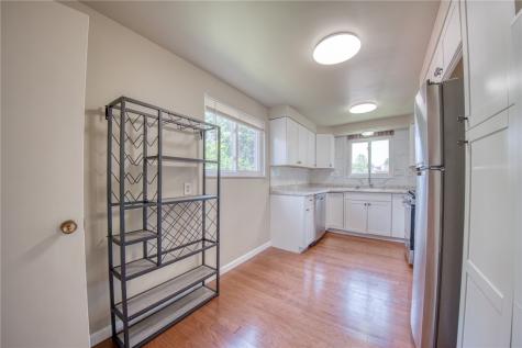 110 Clearfield Place Sheraden PA 15204