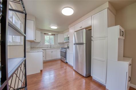 110 Clearfield Place Sheraden PA 15204