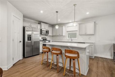 260 Arden Drive Lancaster Township PA 16037