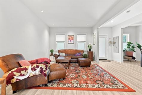 3214 Dobson Street Polish Hill PA 15219