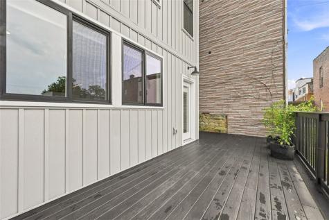 3214 Dobson Street Polish Hill PA 15219