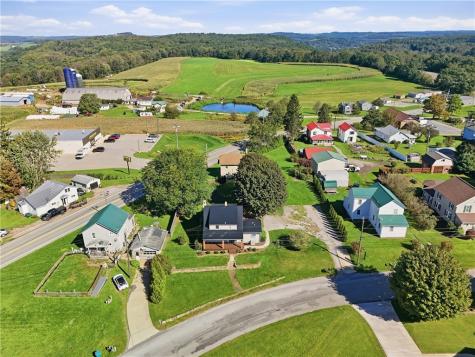 113 Pheasant Farm Road Mahoning Township PA 16242