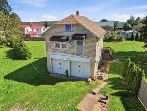 113 Pheasant Farm Road Mahoning Township PA 16242