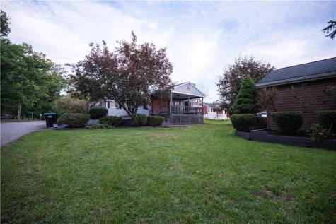 3013 21st Avenue Beaver Falls PA 15010