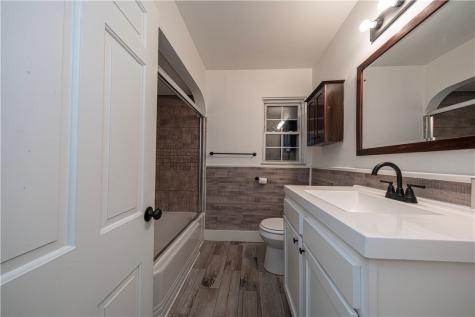 3013 21st Avenue Beaver Falls PA 15010