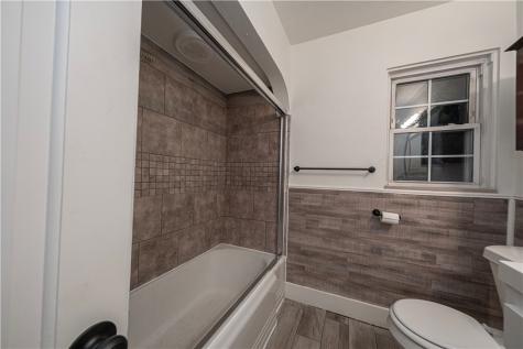 3013 21st Avenue Beaver Falls PA 15010